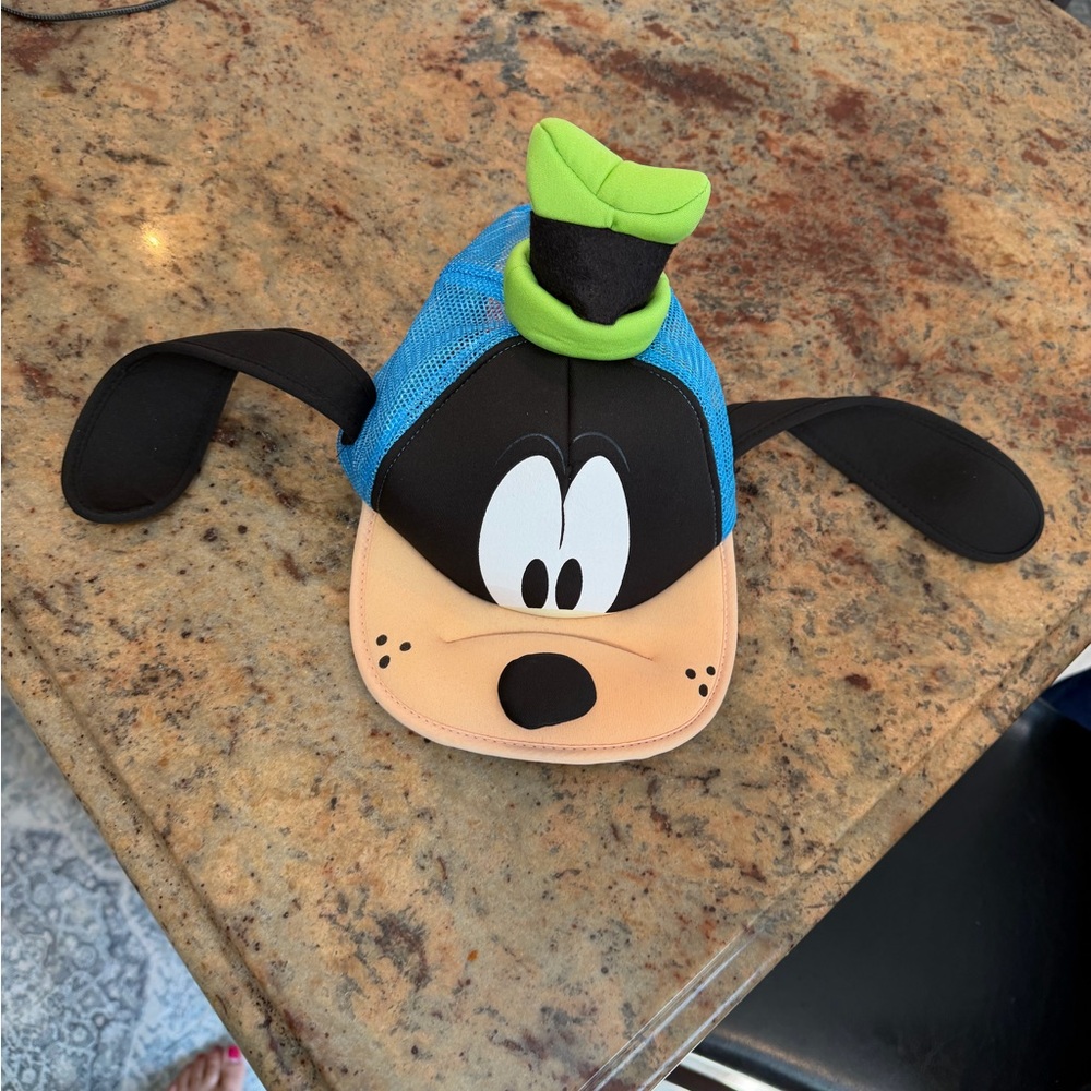 Disney parks Goofy Kids Character Sun Hat - Blue & Green